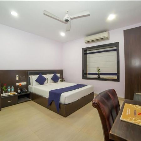 Hill View Begumpet Bed & Breakfast Hyderabad Exterior photo